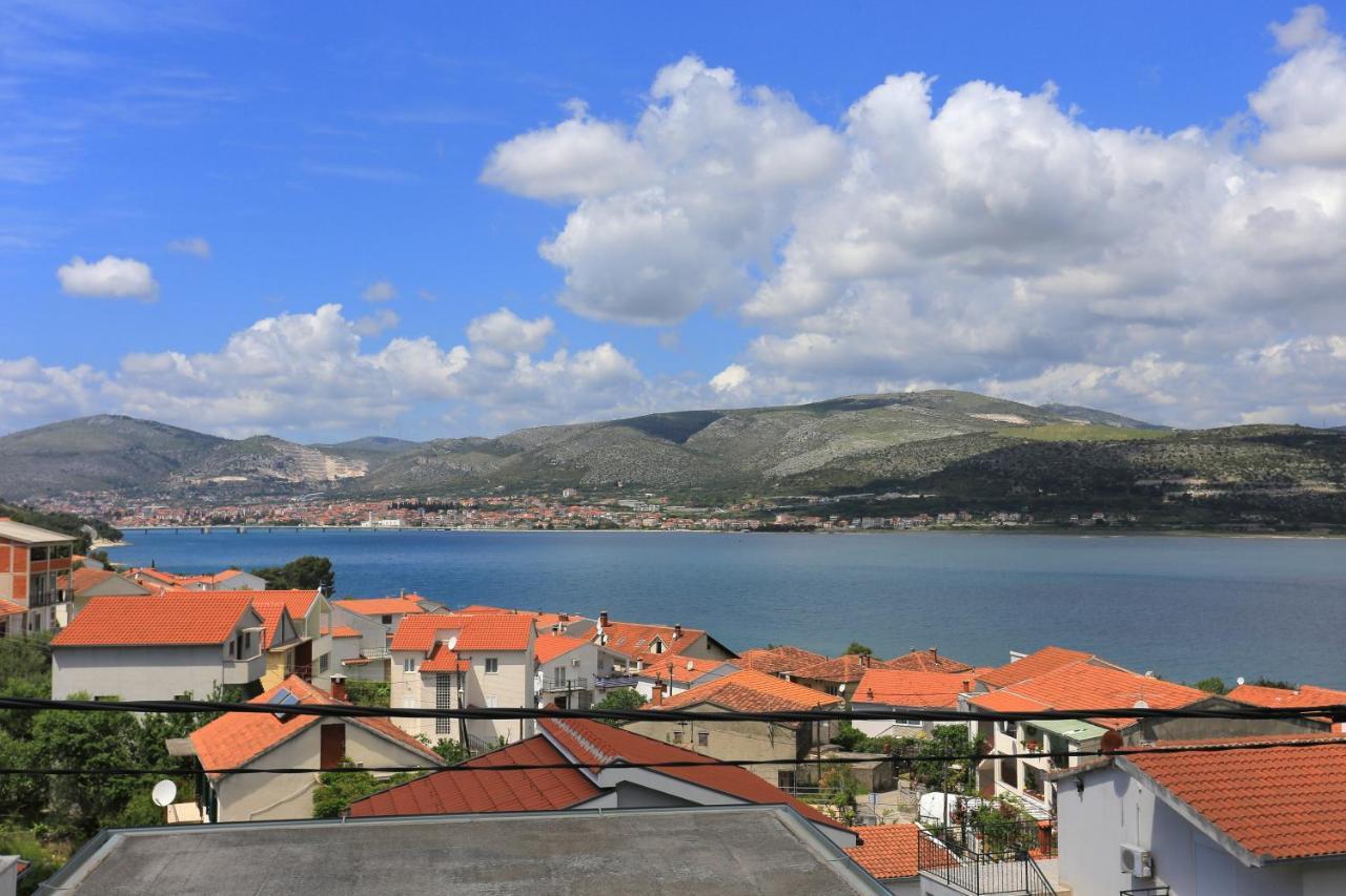 טרוגיר Apartments With A Parking Space Mastrinka, Ciovo - 4324 מראה חיצוני תמונה