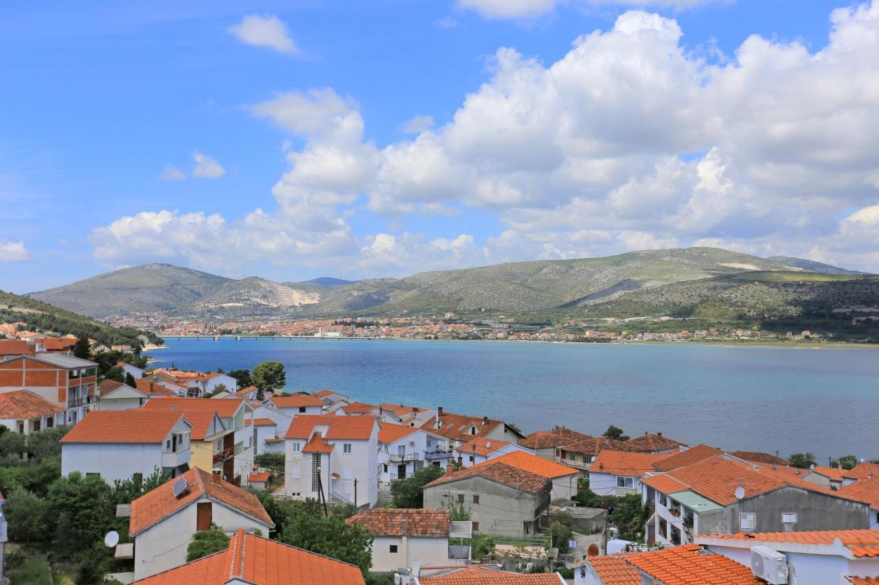 טרוגיר Apartments With A Parking Space Mastrinka, Ciovo - 4324 מראה חיצוני תמונה