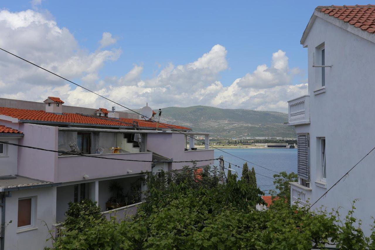 טרוגיר Apartments With A Parking Space Mastrinka, Ciovo - 4324 מראה חיצוני תמונה