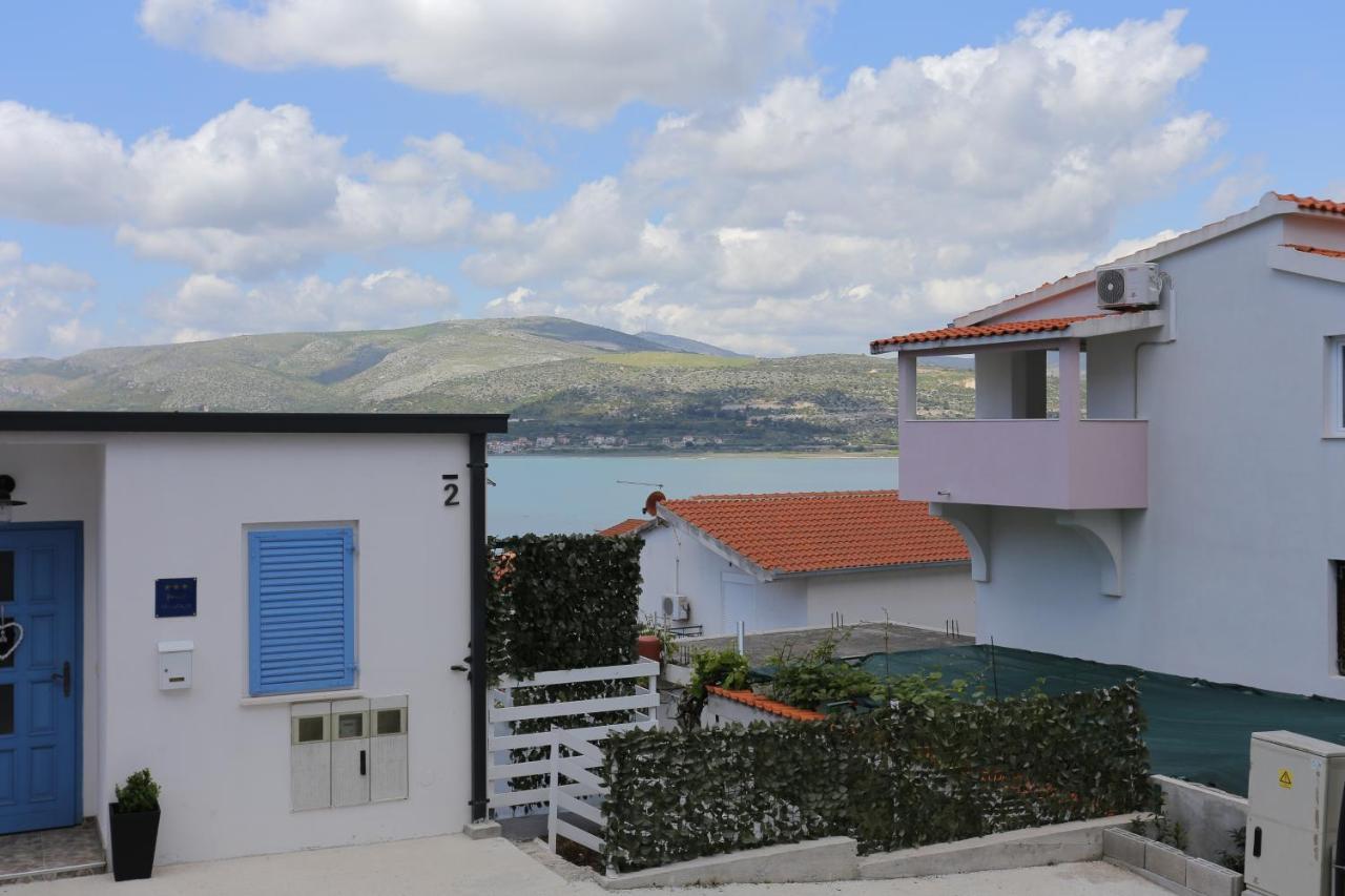 טרוגיר Apartments With A Parking Space Mastrinka, Ciovo - 4324 מראה חיצוני תמונה