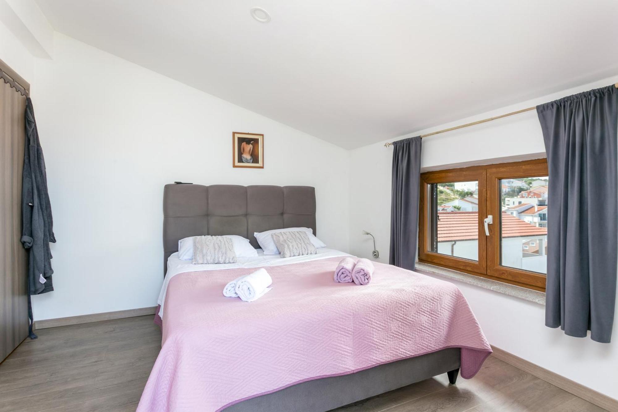 טרוגיר Apartments With A Parking Space Mastrinka, Ciovo - 4324 חדר תמונה